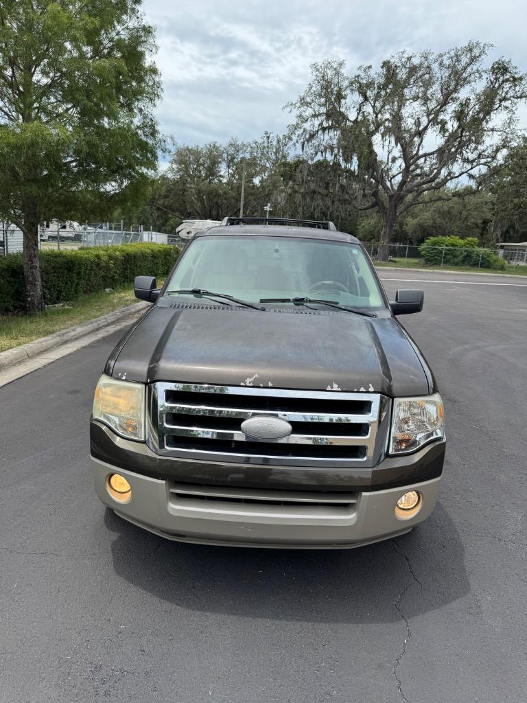 2008 Ford Expedition - $3,699