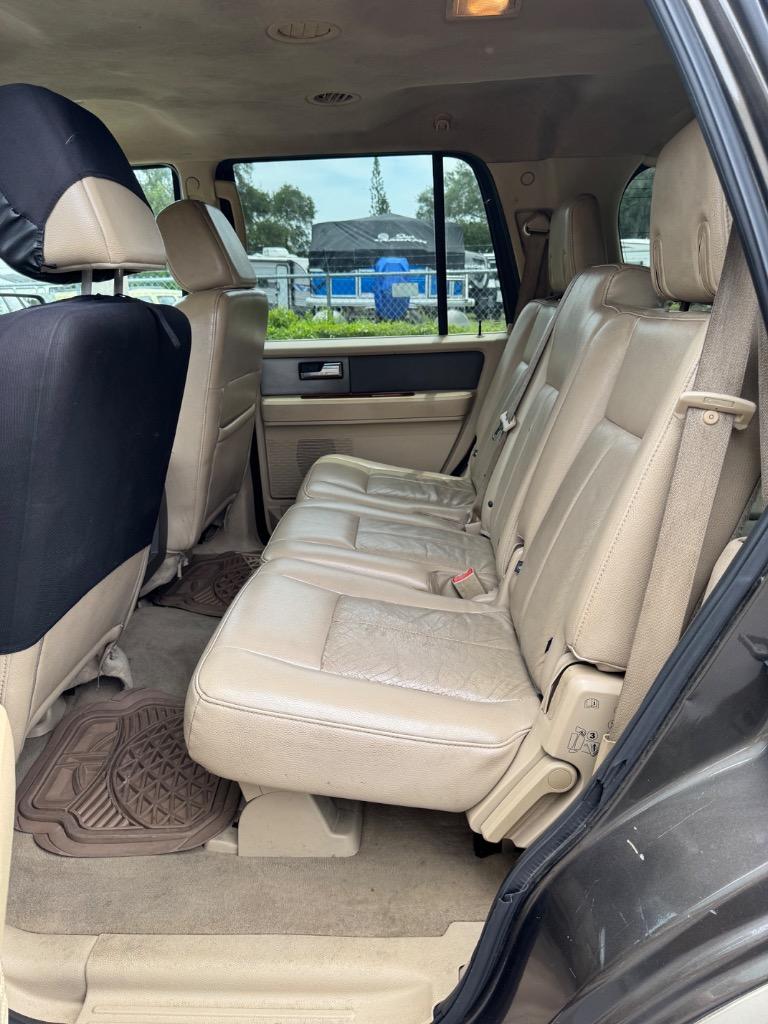 2008 Ford Expedition - $3,699