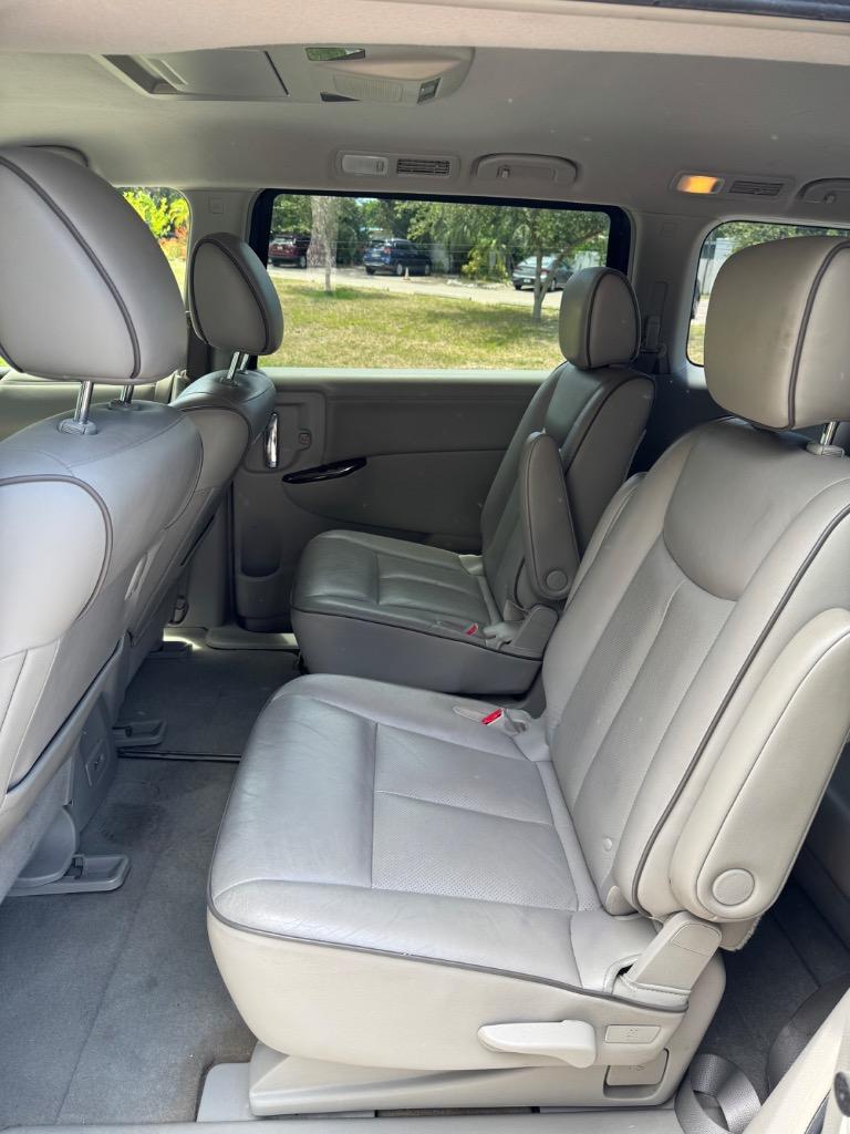 2012 Nissan Quest - $6,700