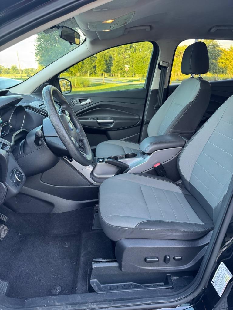 2016 Ford Escape - $5,800