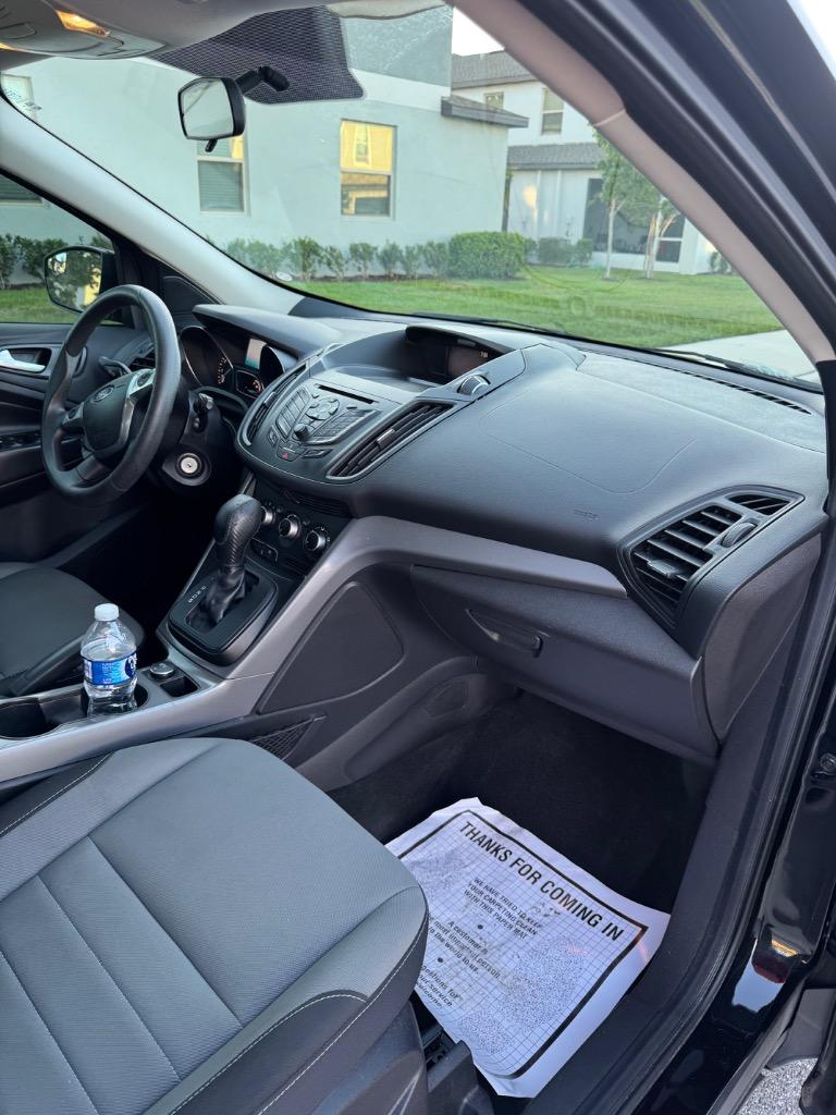 2016 Ford Escape - $5,800