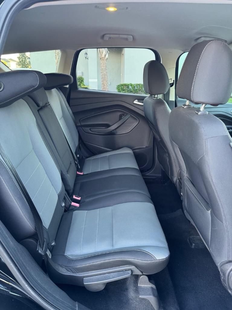 2016 Ford Escape - $5,800