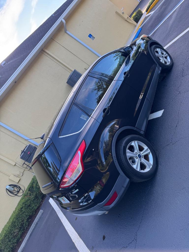 2016 Ford Escape - $5,800