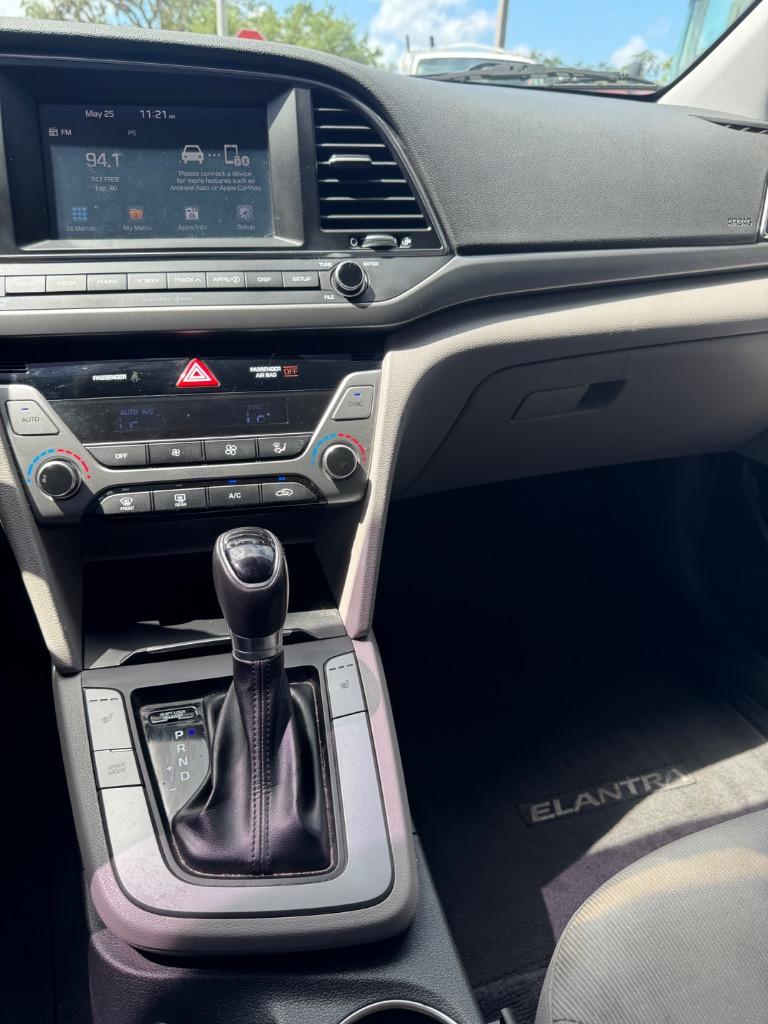 2018 Hyundai Elantra