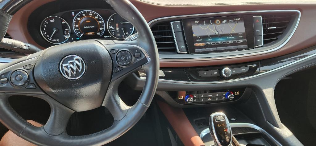 2018 Buick Enclave Avenir photo