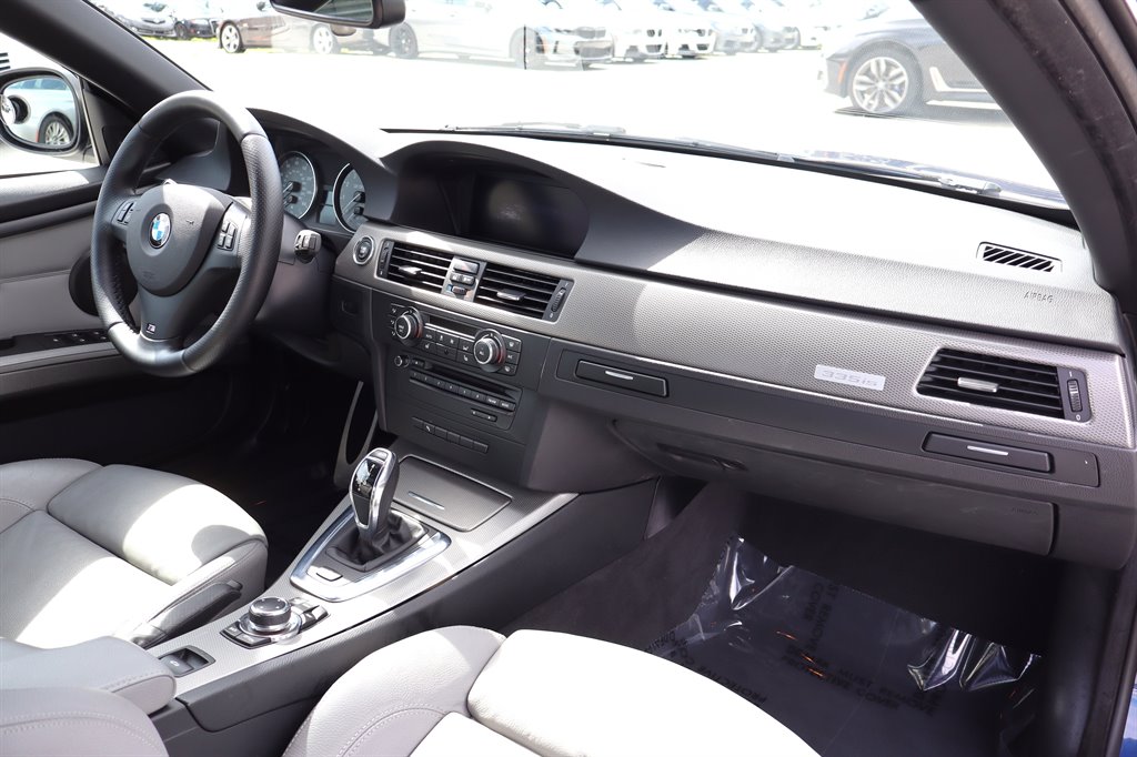 2013 BMW 3 Series - $21,995