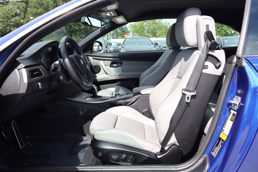2013 BMW 3 Series - $21,995