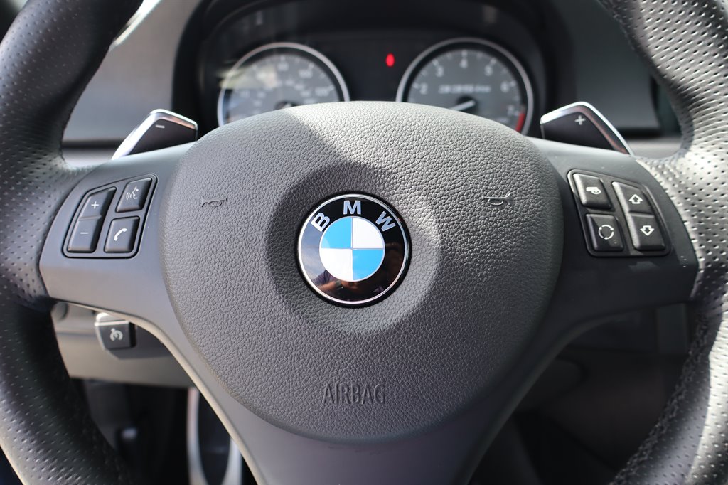 2013 BMW 3 Series - $21,995
