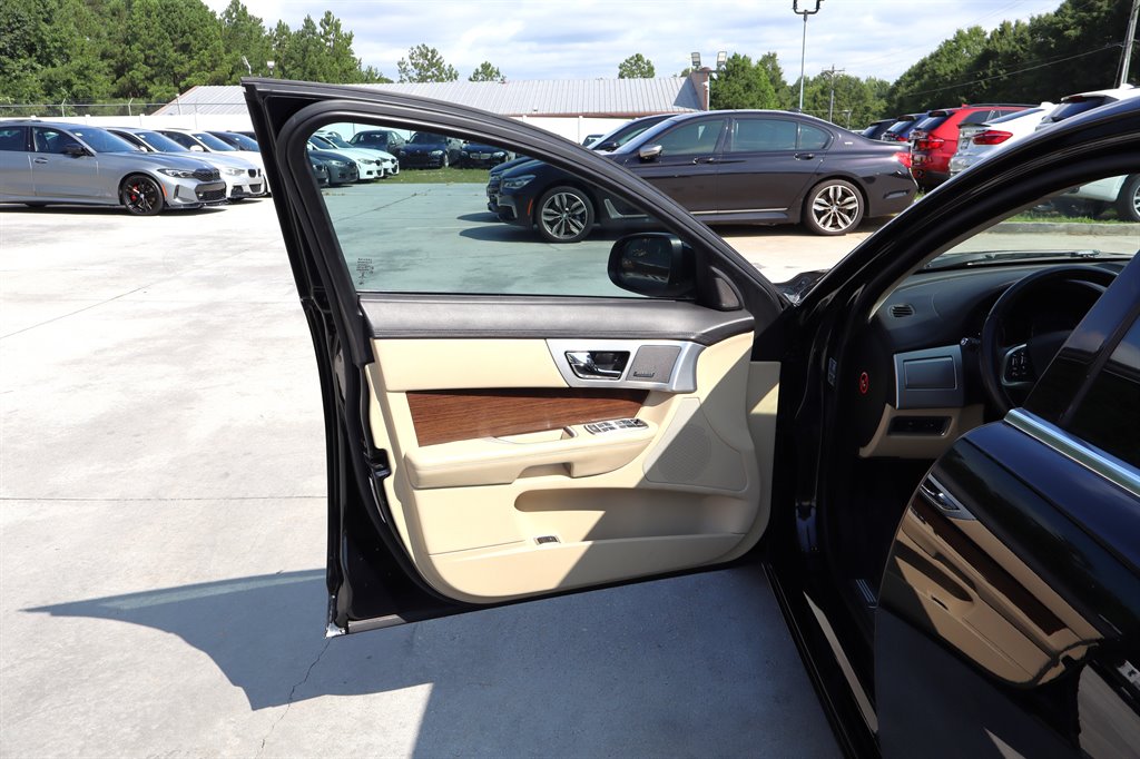 2013 Jaguar XF - $9,995