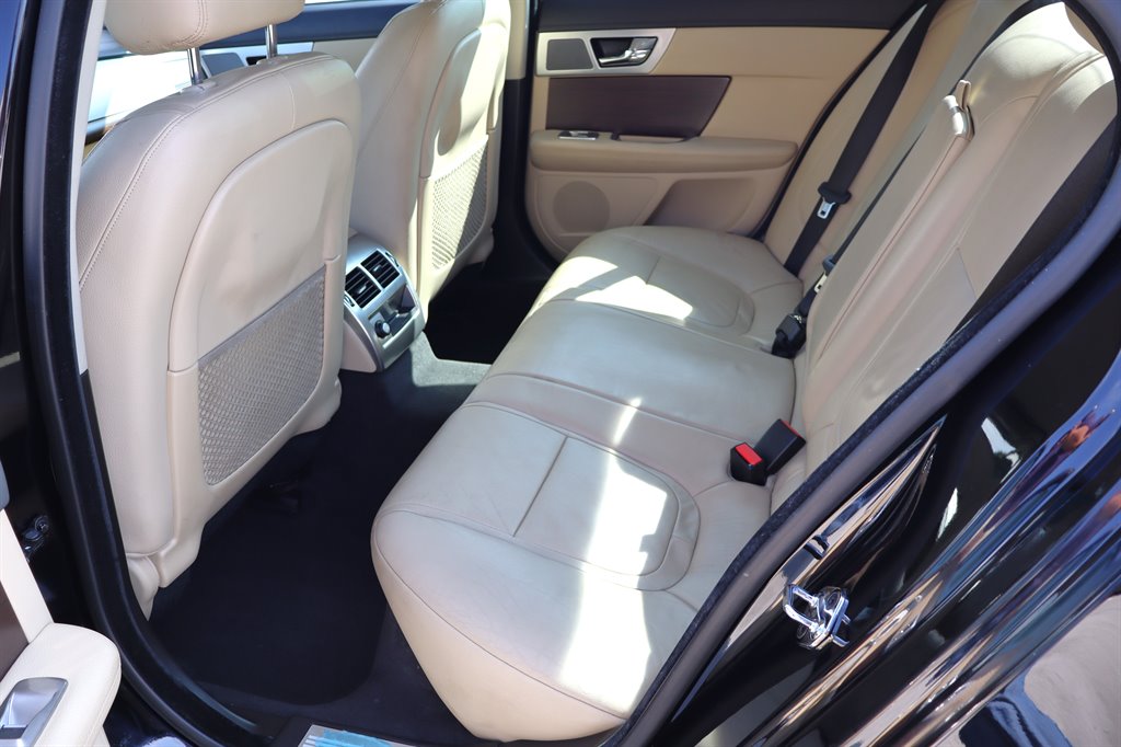 2013 Jaguar XF - $9,995