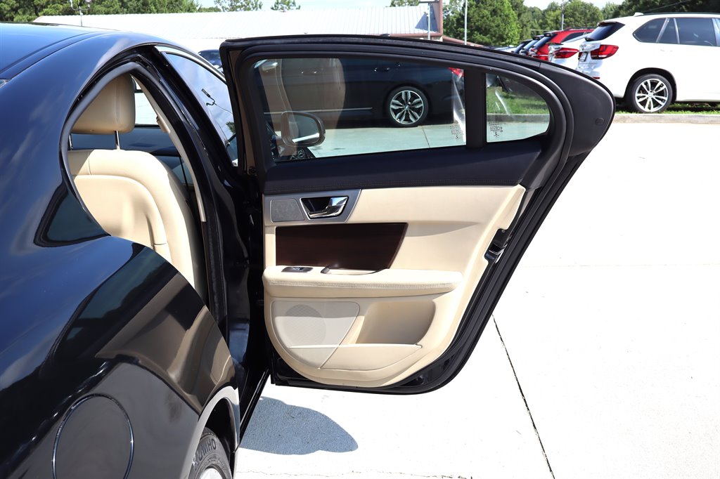 2013 Jaguar XF - $9,995