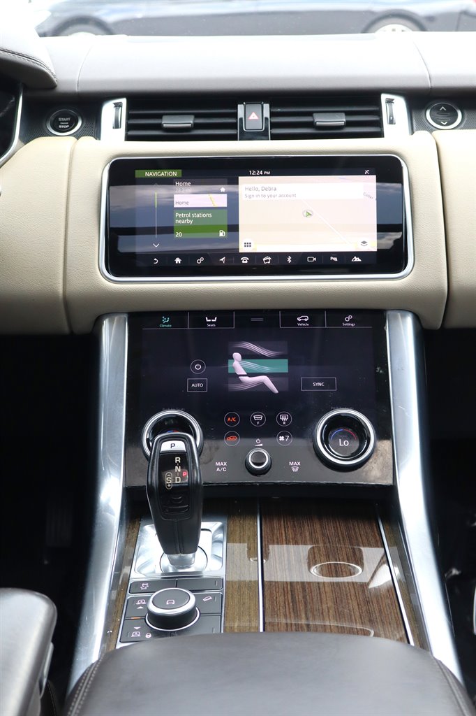 2018 Land Rover Range Rover Sport - $17,995