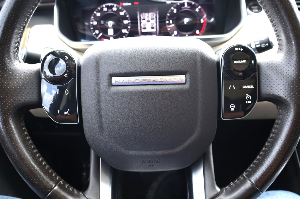 2018 Land Rover Range Rover Sport - $17,995