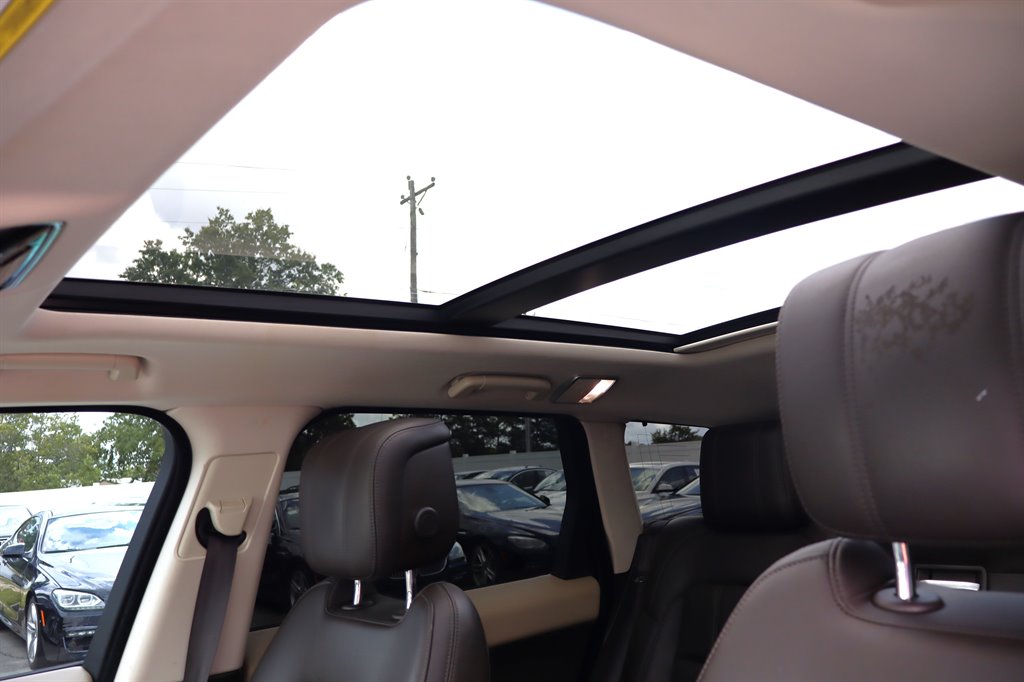 2018 Land Rover Range Rover Sport - $17,995