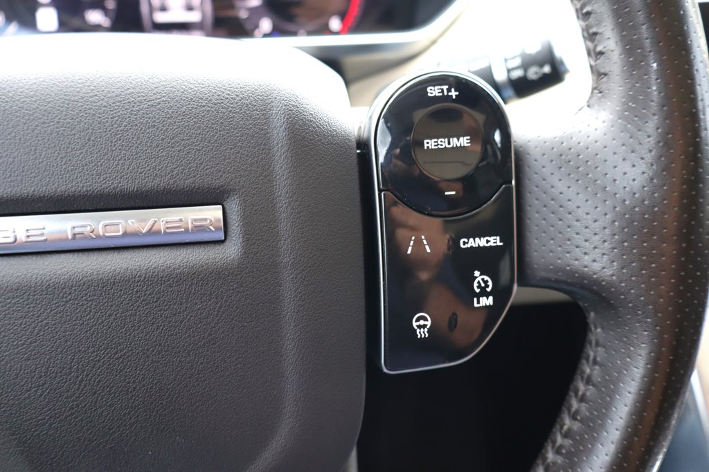 2018 Land Rover Range Rover Sport - $17,995