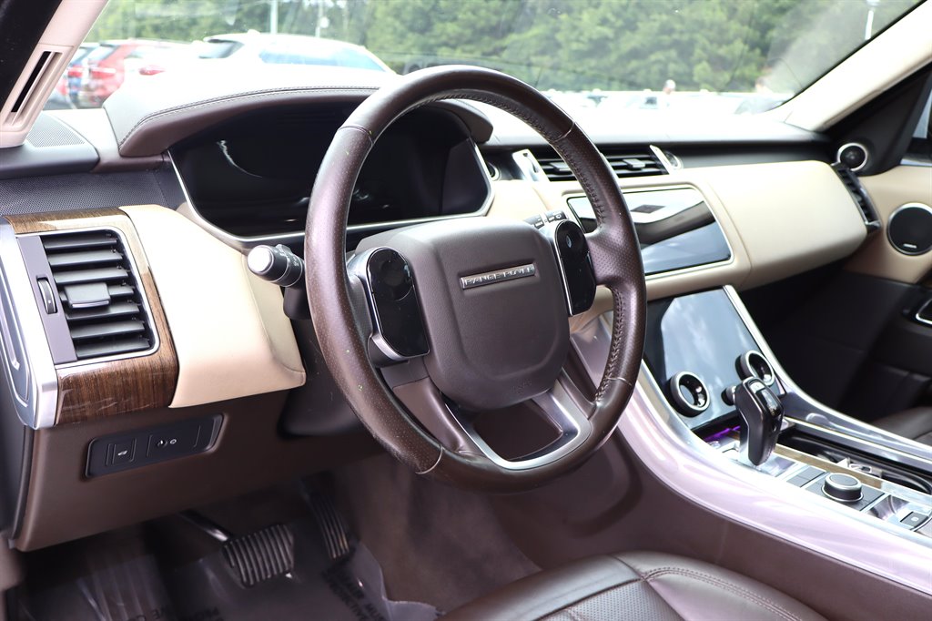 2018 Land Rover Range Rover Sport - $17,995