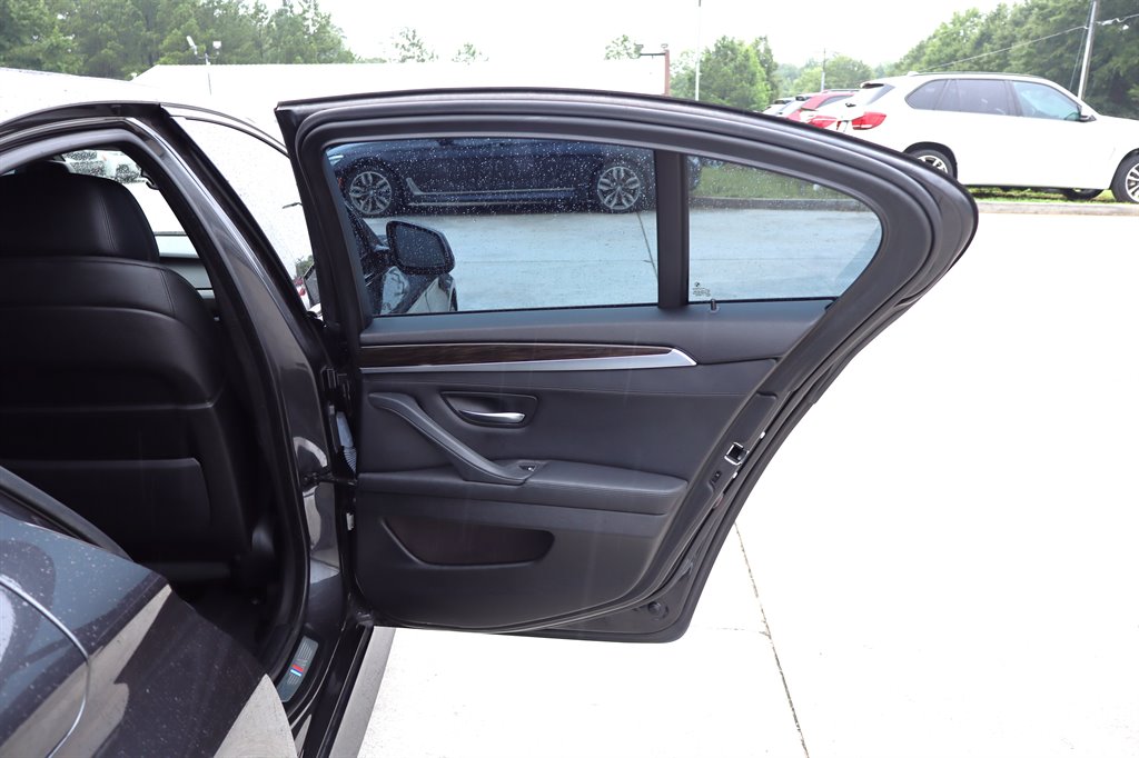 2013 BMW 550i - $9,995