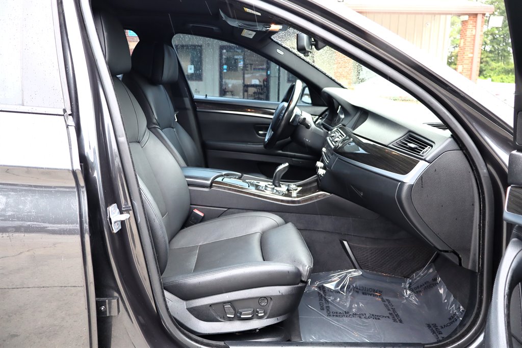 2013 BMW 550i - $9,995