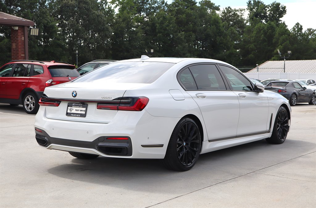 2020 BMW 740i - $23,995