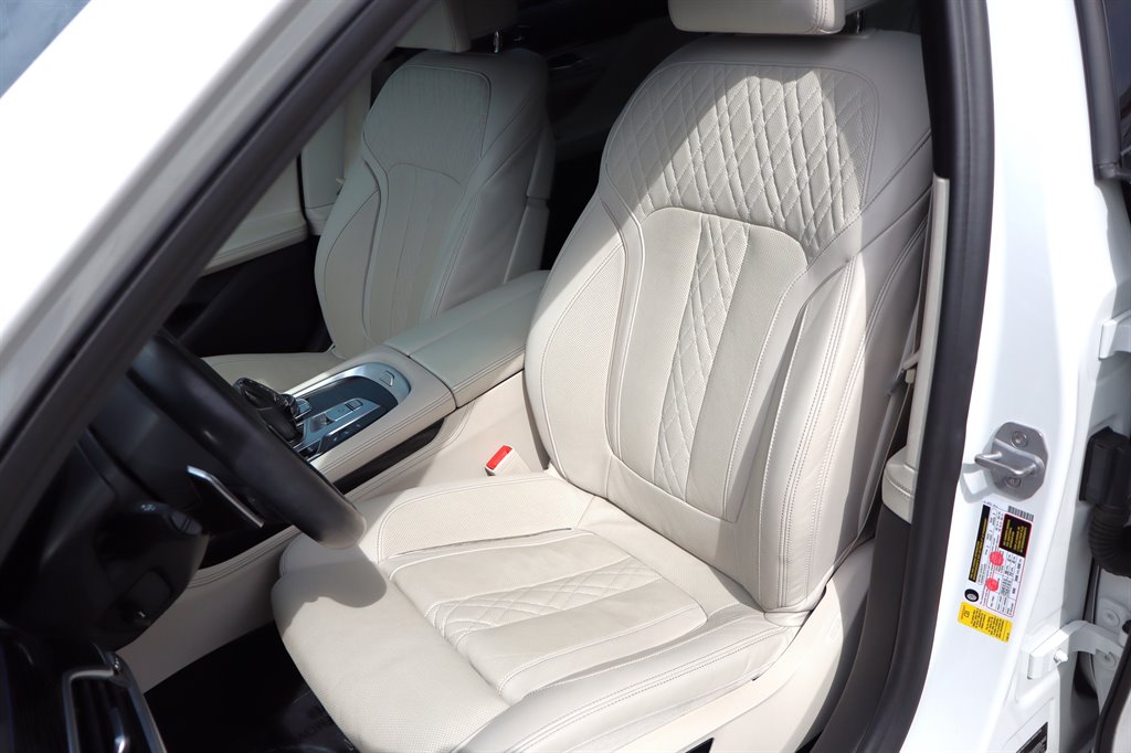 2020 BMW 740i - $23,995