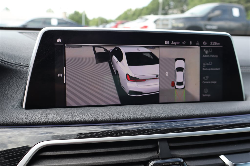 2020 BMW 740i - $23,995
