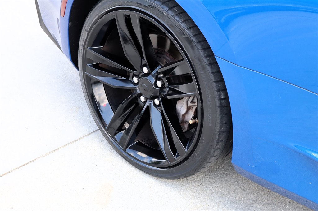 2016 Chevrolet Camaro - $29,995