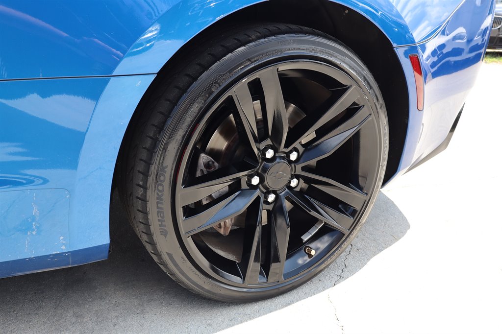 2016 Chevrolet Camaro - $29,995