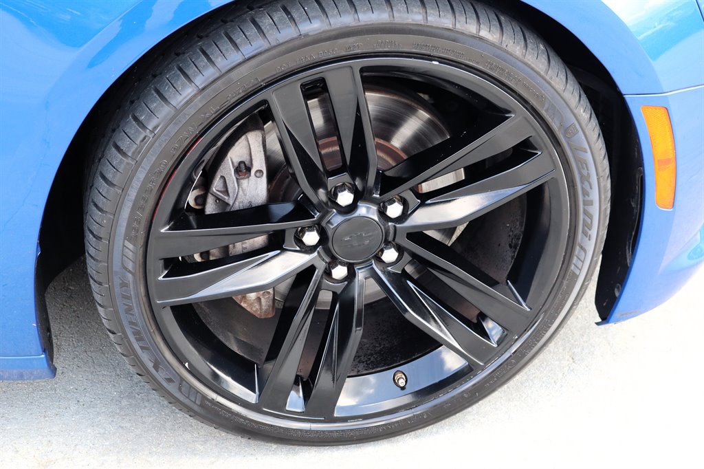 2016 Chevrolet Camaro - $29,995