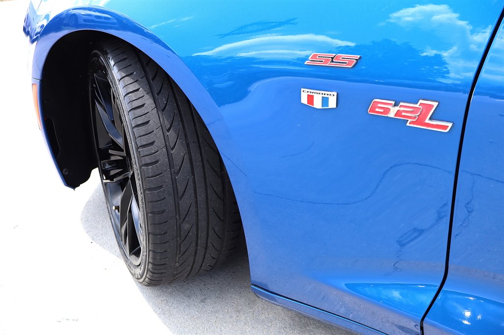 2016 Chevrolet Camaro - $29,995
