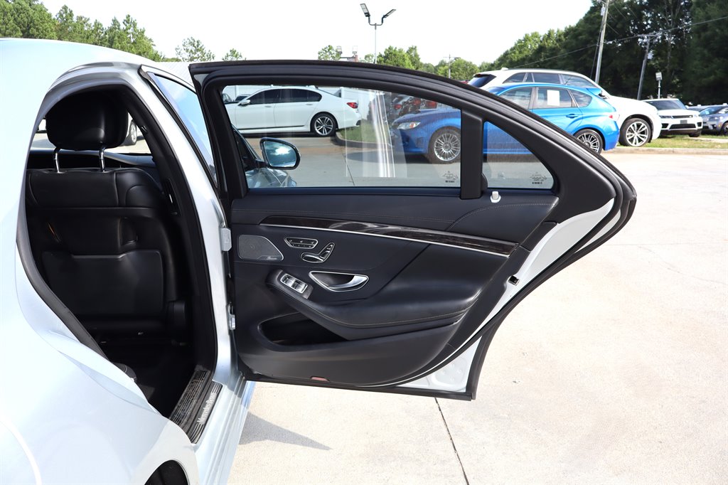 2015 Mercedes-Benz S-class - $18,995