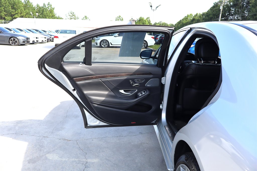 2015 Mercedes-Benz S-class - $18,995