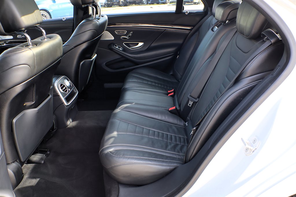2015 Mercedes-Benz S-class - $18,995
