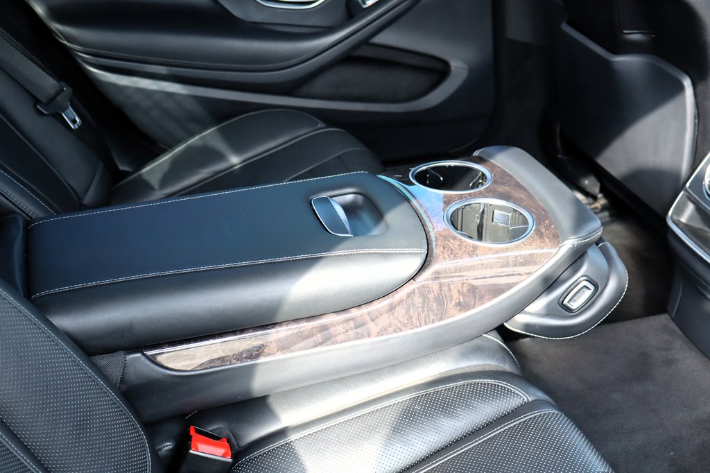 2015 Mercedes-Benz S-class - $18,995