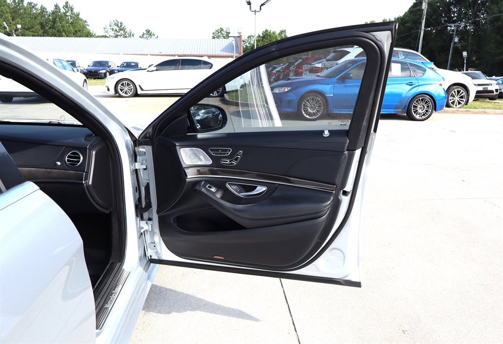 2015 Mercedes-Benz S-class - $18,995