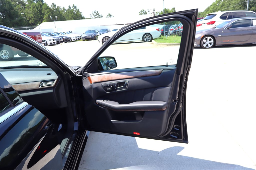 2013 Mercedes-Benz E-Class - $10,995