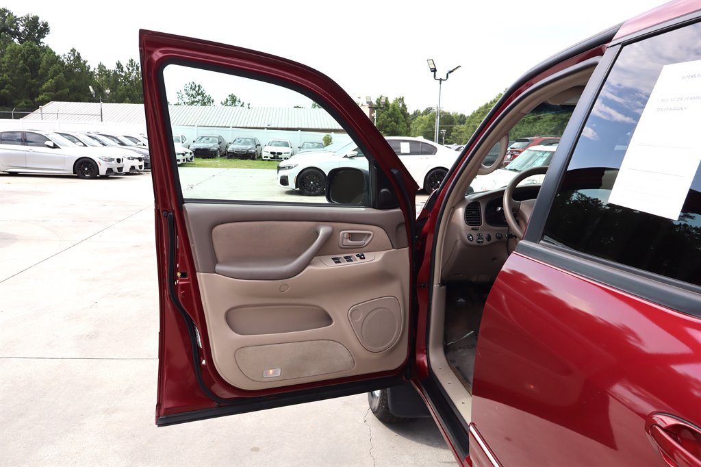 2005 Toyota Tundra - $15,995