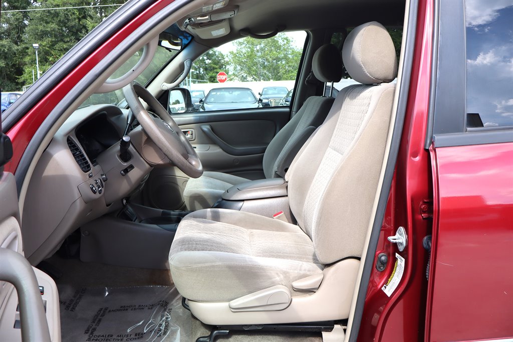 2005 Toyota Tundra - $15,995