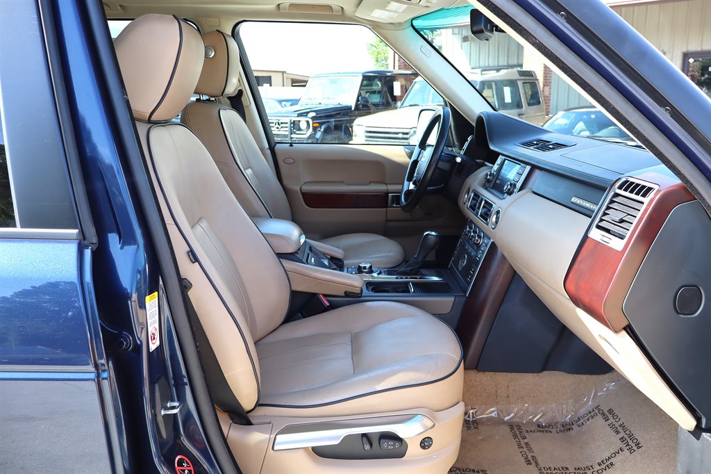2012 Land Rover Range Rover - $10,995