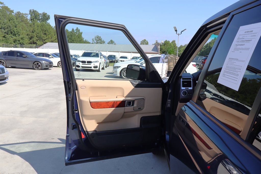 2012 Land Rover Range Rover - $10,995