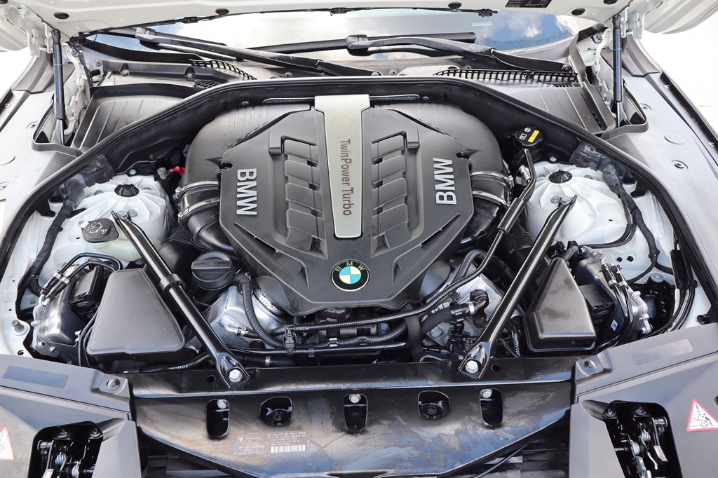2015 BMW 750i, Alpina B7 - $11,995