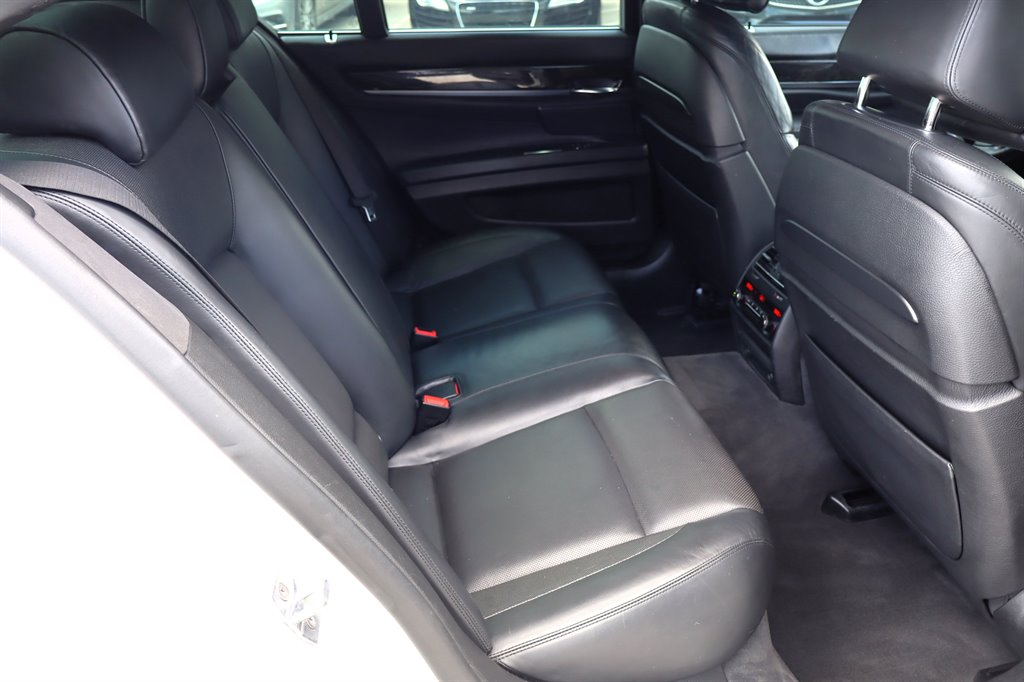 2015 BMW 750i, Alpina B7 - $11,995