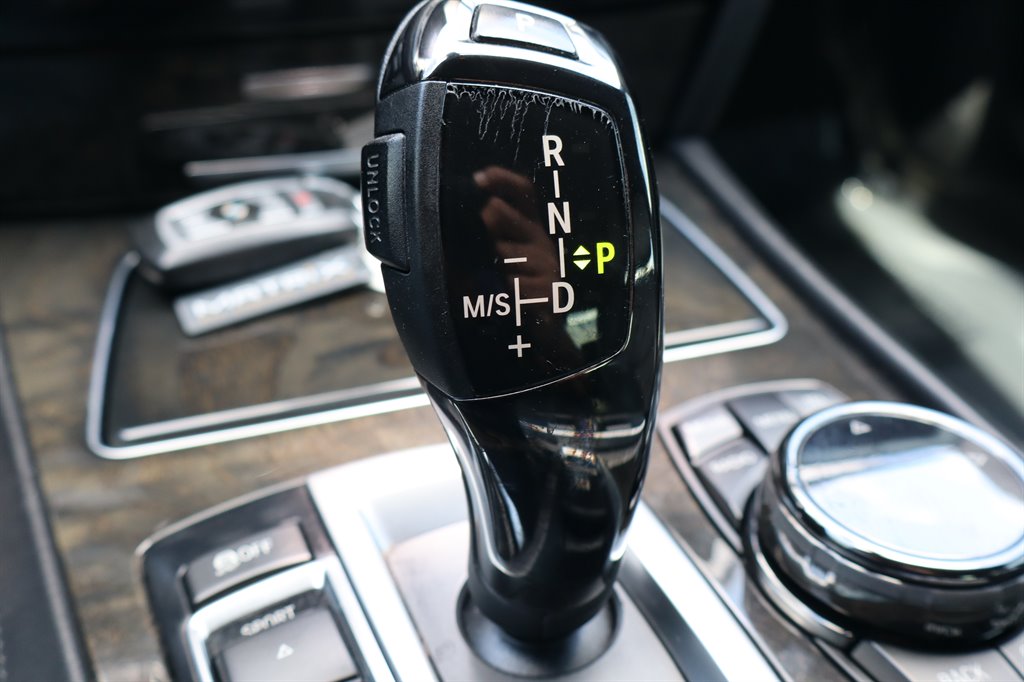 2015 BMW 750i, Alpina B7 - $11,995