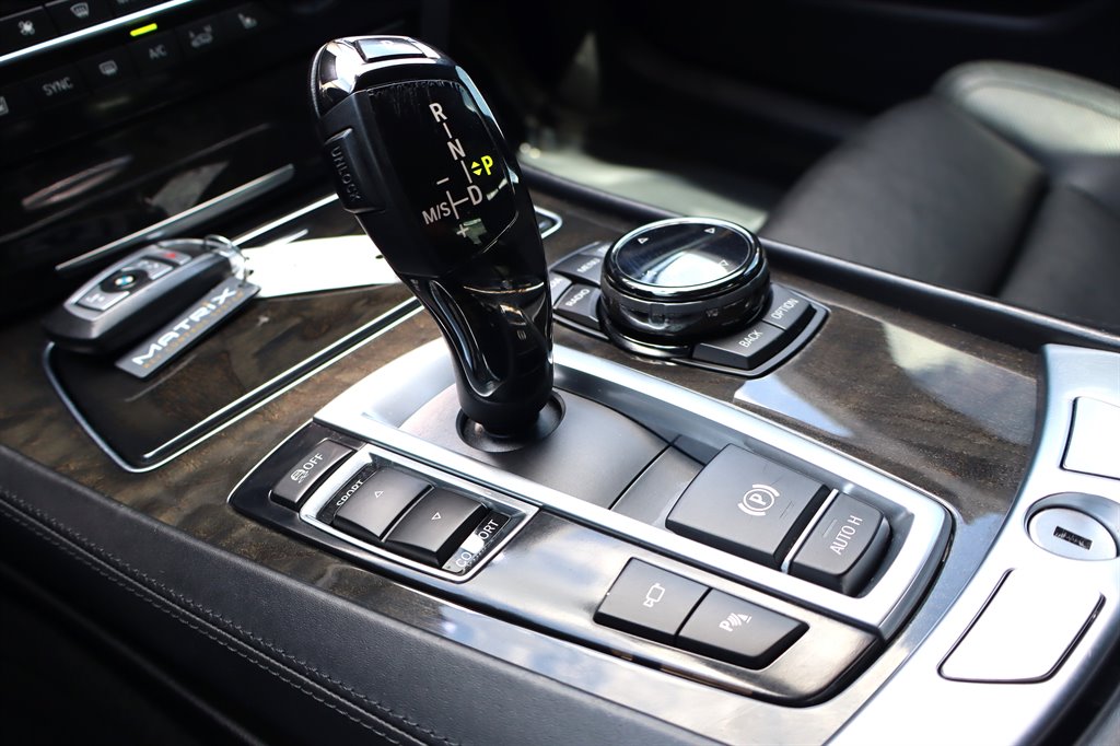 2015 BMW 750i, Alpina B7 - $11,995