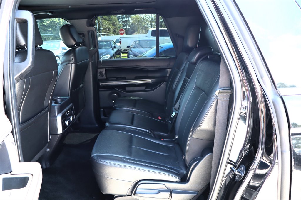 2018 Ford Expedition - $17,995