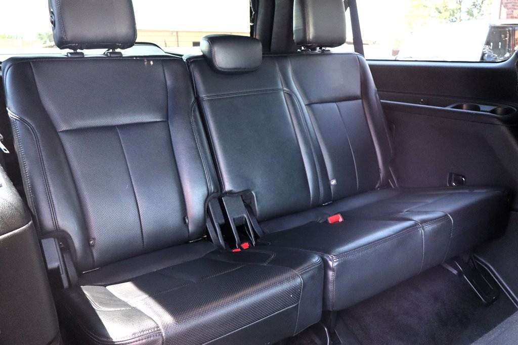 2018 Ford Expedition - $17,995
