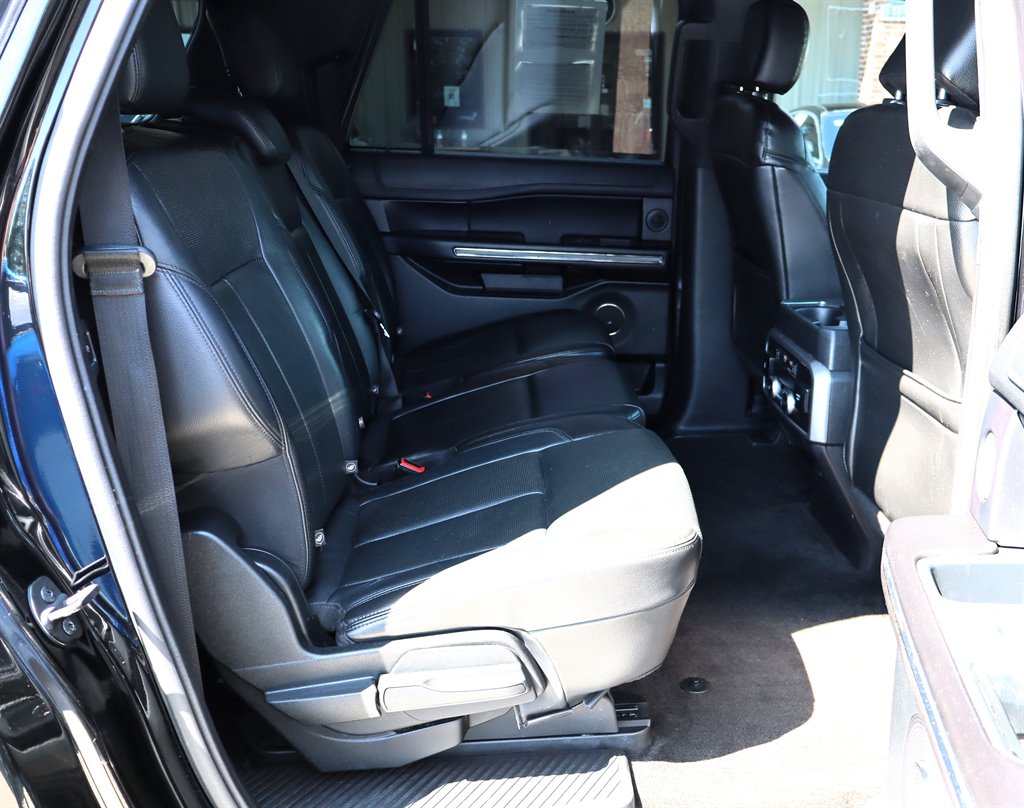 2018 Ford Expedition - $17,995