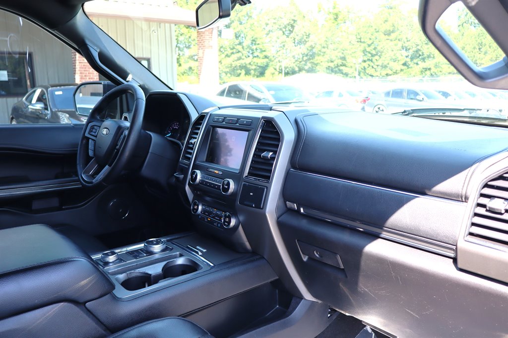 2018 Ford Expedition - $17,995