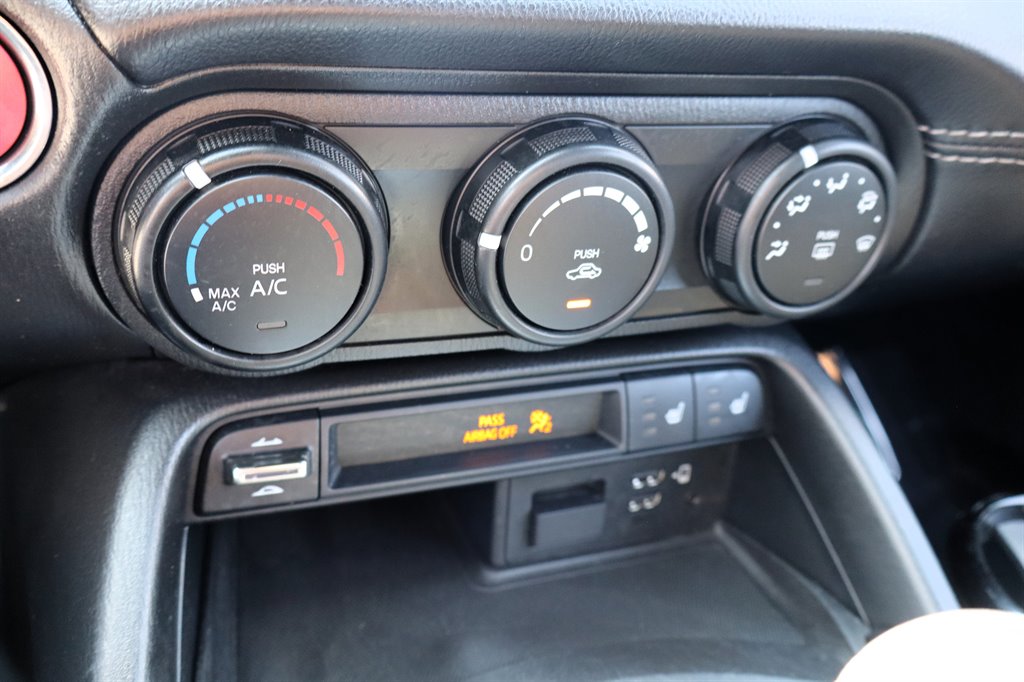 2020 MAZDA MX-5 - $22,995
