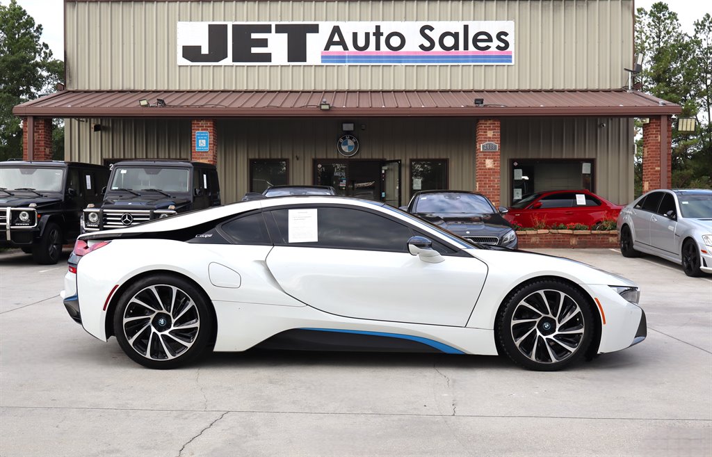2016 BMW i8 - $44,995