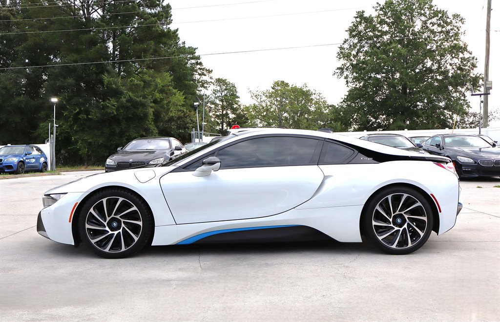 2016 BMW i8 - $44,995
